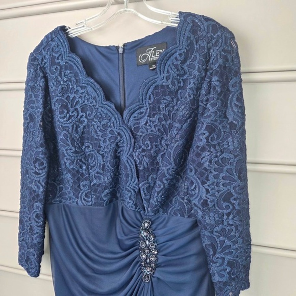 Alex Evenings Navy Blue Lace 3/4 Illusion Sleeve A-line Formal Gown Dress 16 - Picture 3 of 16